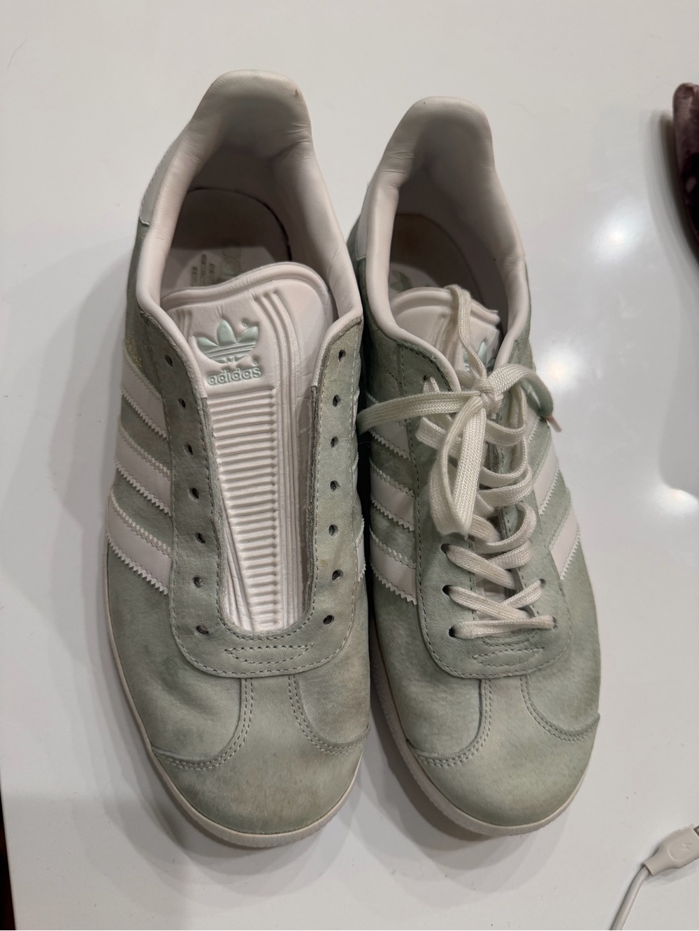 Adidas Gazelle Womens Icy Mint Suede - size 8.5 shoes sneakers